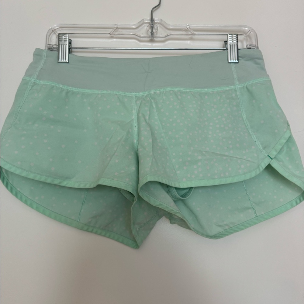 Lululemon size 6 run shorts mint green